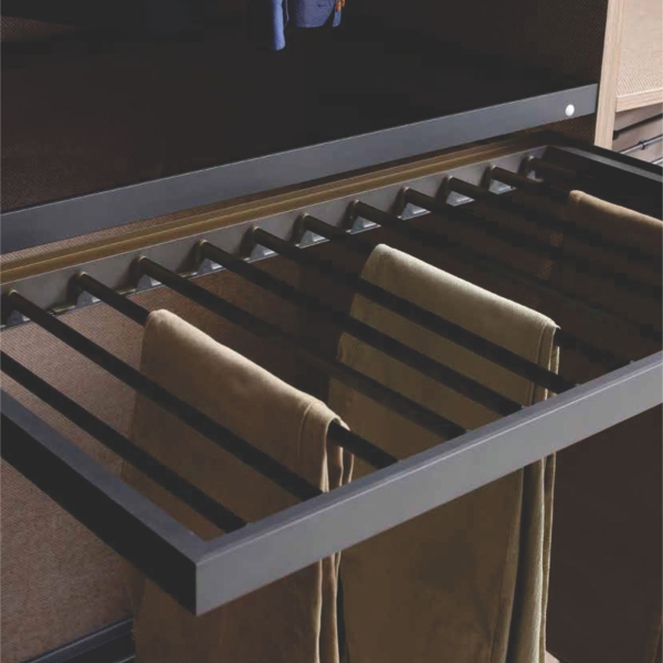 Elementi za unutrašnjost garderobera